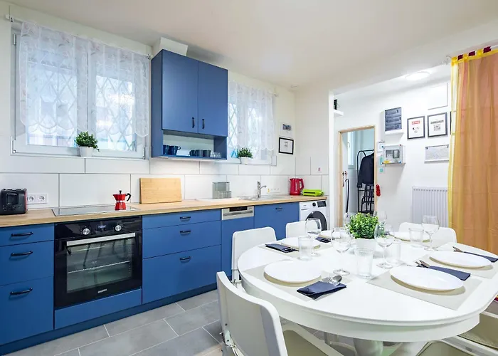 - Balcony - Comfy - Budapest