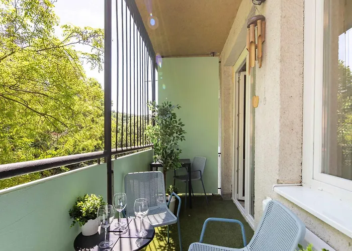 - Balcony - Comfy - Apartment Budapest